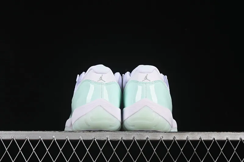 All categories Air Jordan Jordan series basketball shoes Air Jordan 11 F version Air Jordan 11 Low "Lgloo" AJ11 Joe 11 mint green AH7860-103